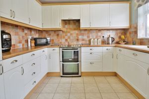 Photo 7- click for photo gallery